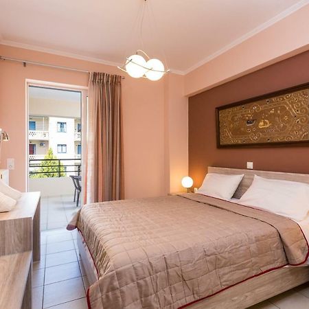 Cozy Guest House 罗希姆诺 外观 照片