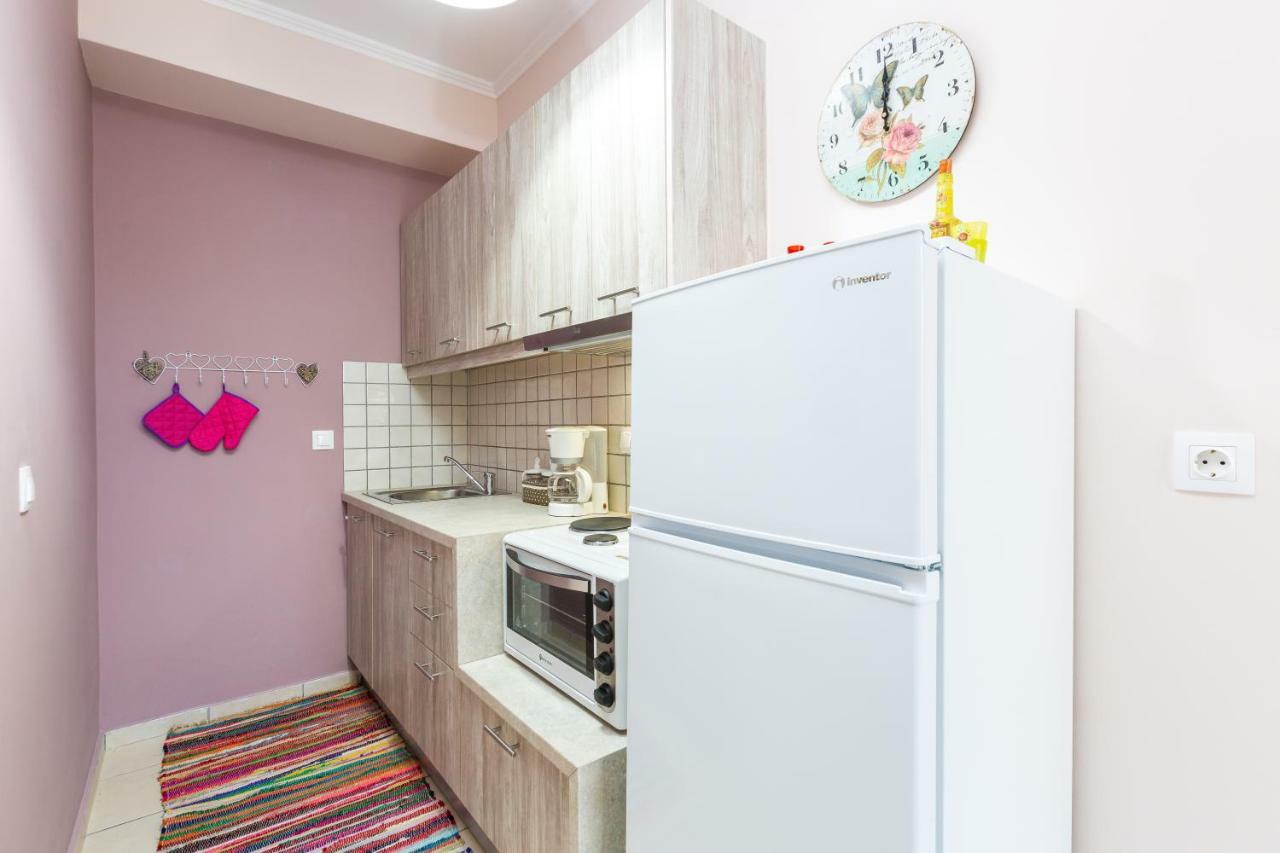 Cozy Guest House 罗希姆诺 外观 照片