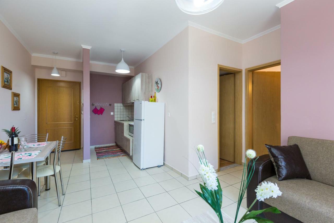 Cozy Guest House 罗希姆诺 外观 照片